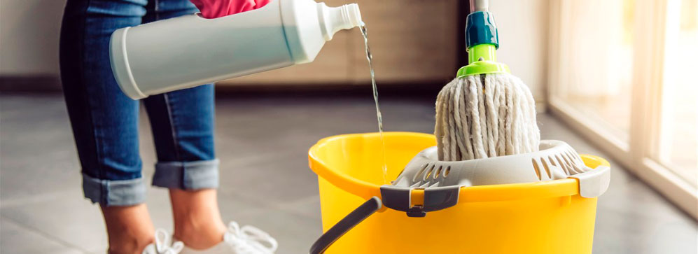 Як часто потрібно робити прибирання квартири - Миття підлог. Фото, поради